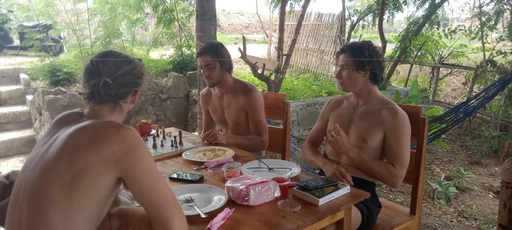 Melody Surf - Ekas Lombok Hotel Bagian luar foto